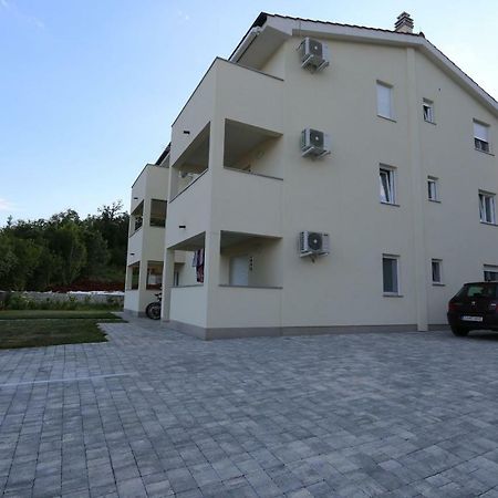 Apartment Samsa Mirica Čižići 外观 照片