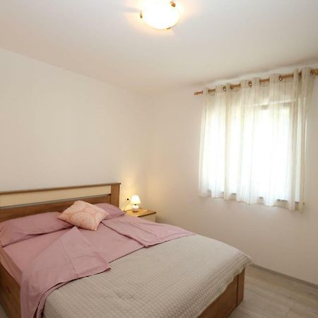 Apartment Samsa Mirica Čižići 外观 照片