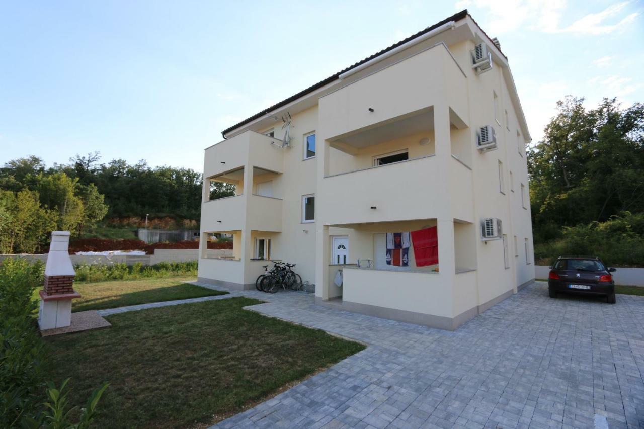 Apartment Samsa Mirica Čižići 外观 照片