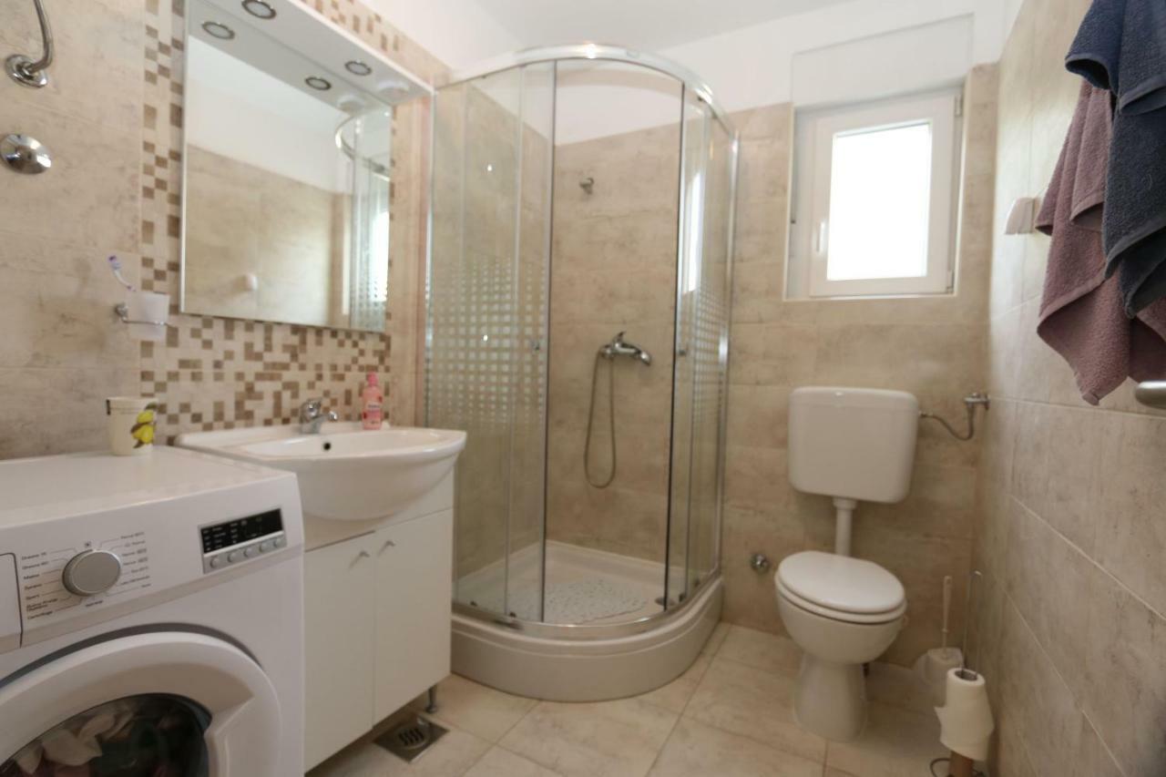 Apartment Samsa Mirica Čižići 外观 照片