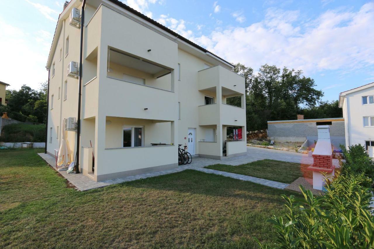 Apartment Samsa Mirica Čižići 外观 照片